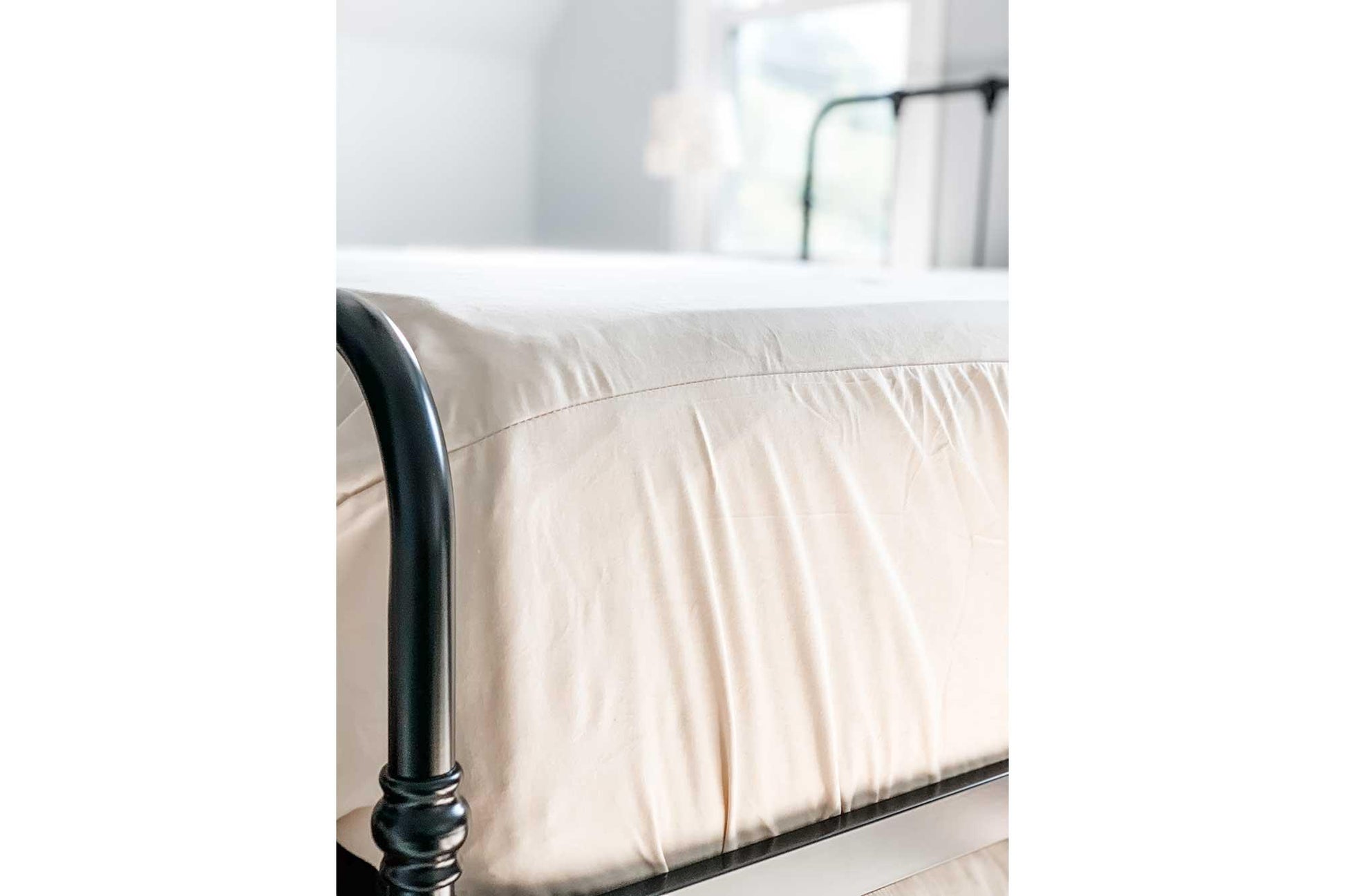 Organic Cotton Waterproof Mattress Protector - Bio-Beds Plus
